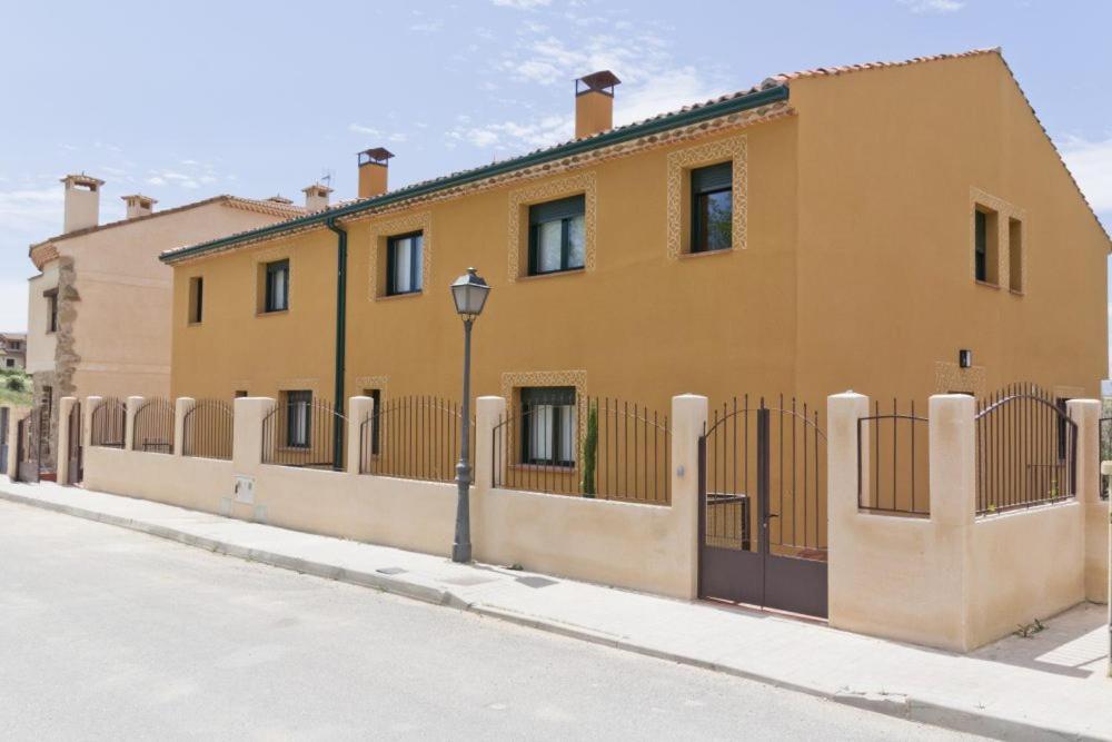 Miradiez Segovia Espirdo ภายนอก รูปภาพ