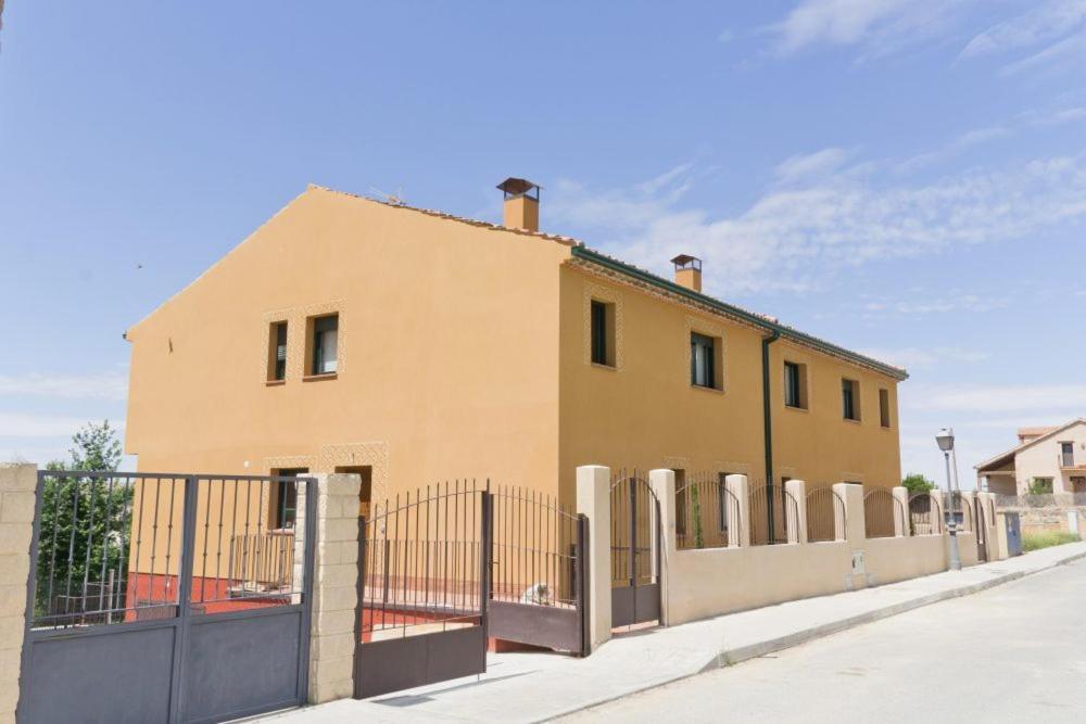 Miradiez Segovia Espirdo ภายนอก รูปภาพ
